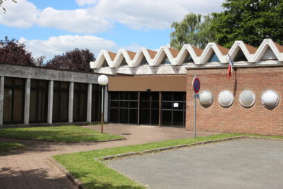 Entrée de l'espace SolACiTé et du centre communal d'action sociale - Agrandir l'image, fenêtre modale