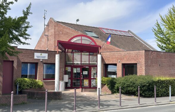 Photo de la façade de la Maison d'Activités pour la Jeunesse
