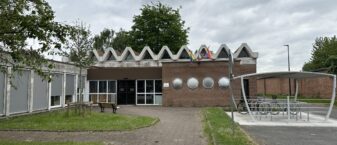 Vue de l'entrée de l'espace SolACiTé