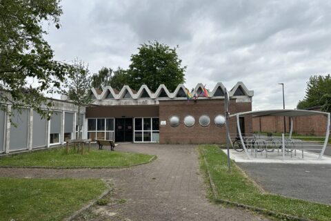 Vue de l'entrée de l'espace SolACiTé