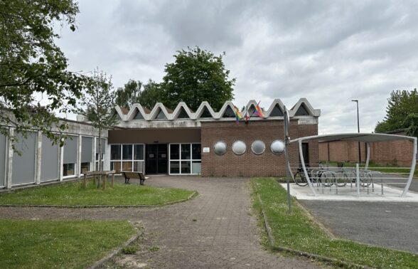 Vue de l'entrée de l'espace SolACiTé