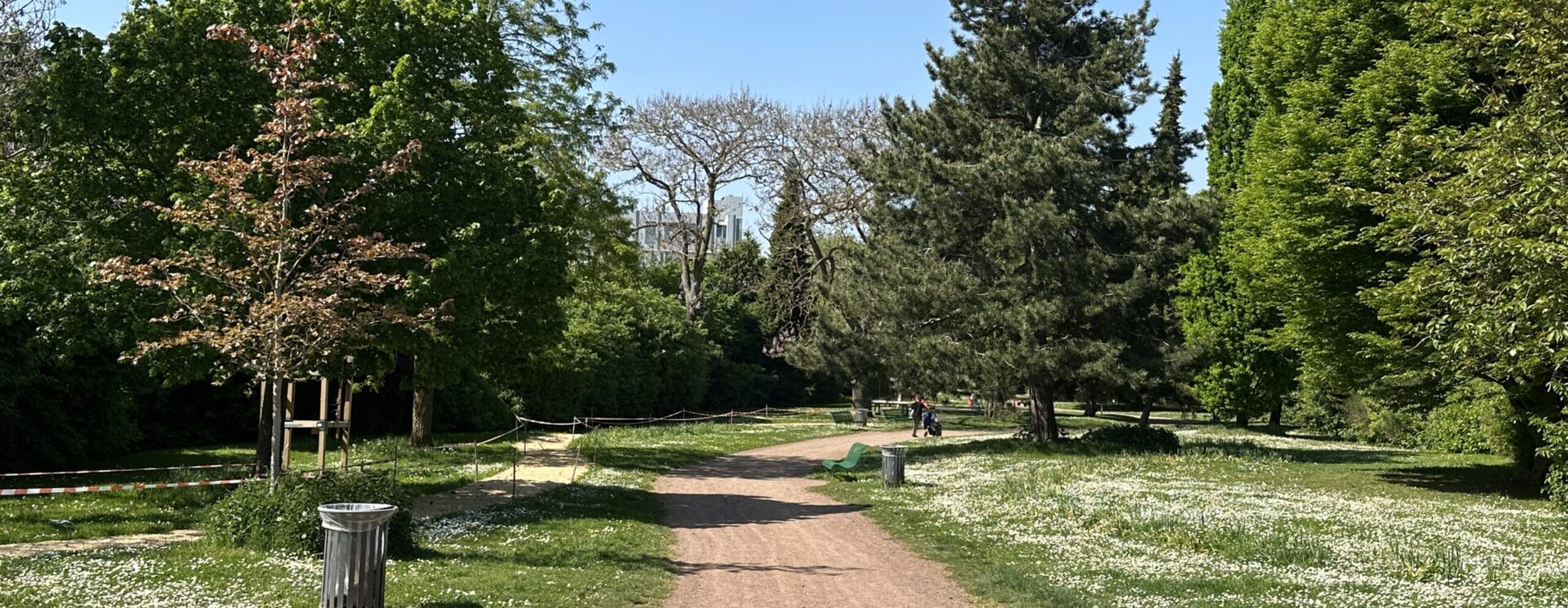 Photo de l'intérieur du parc Jean Jaurès