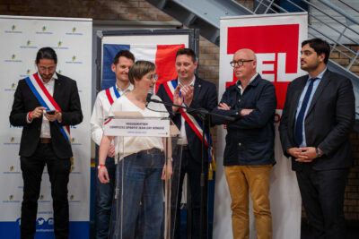 Agrandir l'image 12 sur 16, fenêtre modale