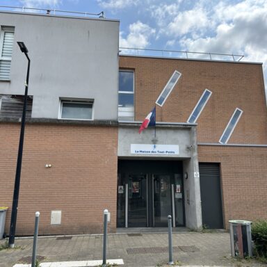 image représentant l'entrée du Relais Petite enfance