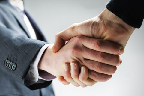 image représentant une poignet de main