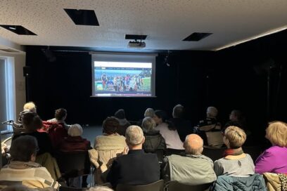 Image représentant une séance d'un ciné senior organisé tous les mois à la médiathèque - Agrandir l'image, fenêtre modale