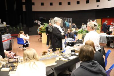 Agrandir l'image 16 sur 29, fenêtre modale