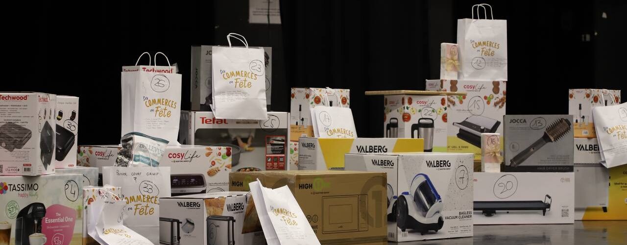 Image représentant les lots distribués lors de la seconde édition des commerces en fête