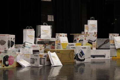 Image représentant les lots distribués lors de la seconde édition des commerces en fête - Agrandir l'image, fenêtre modale