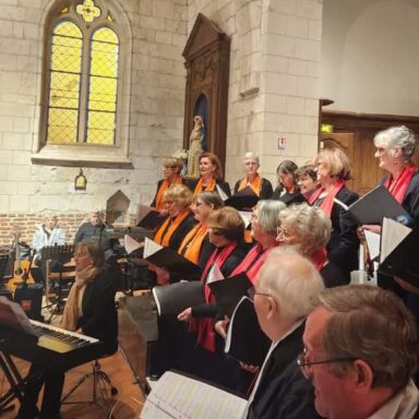 Image issue d'un concert de chorales au sein de l'église Sainte Marguerite en faveur du téléthon